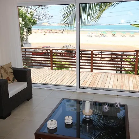 Casa Surucua Com Localizacao Espetacular Frente A Praia Do Centro De Pipa - 2 A 4 Quartos Suite Praia de Pipa Exterior photo