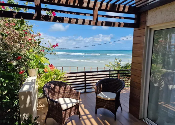 Casa Surucua Com Localizacao Espetacular Frente A Praia Do Centro De Pipa - 2 A 4 Quartos Suite